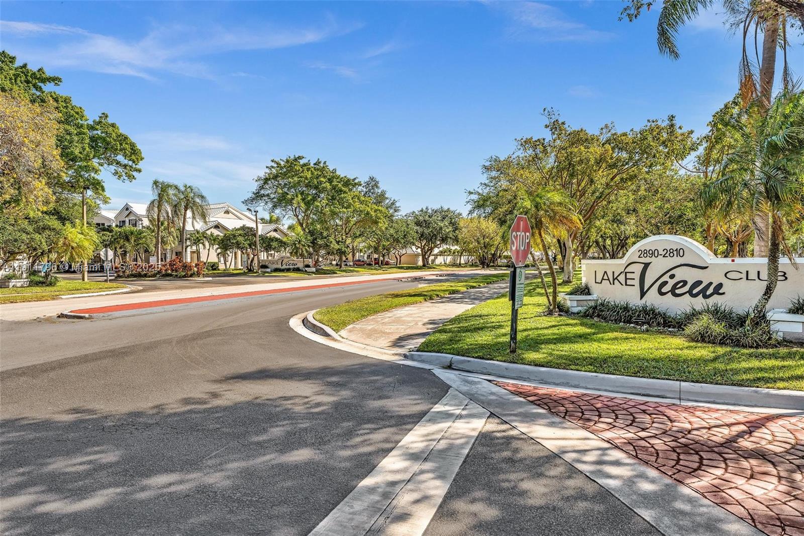 LAKEVIEW CLUB CONDO - Residential Lease