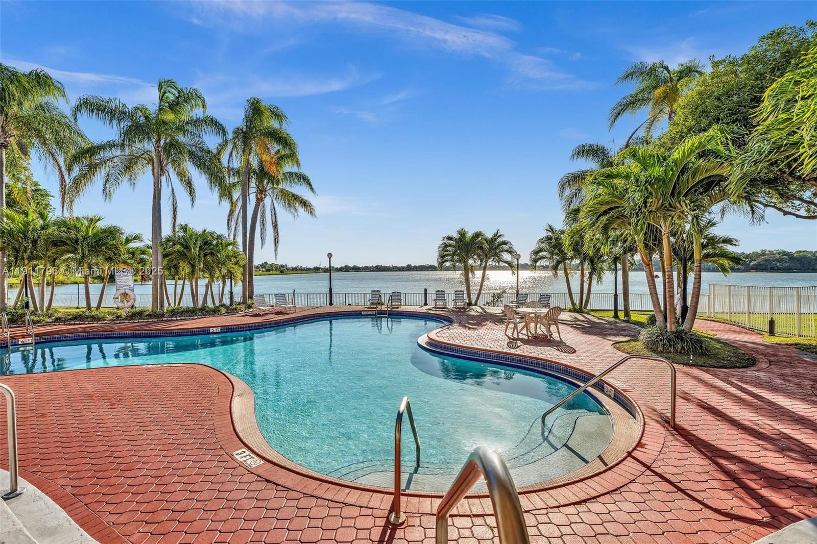 LAKEVIEW CLUB CONDO - Residential Lease