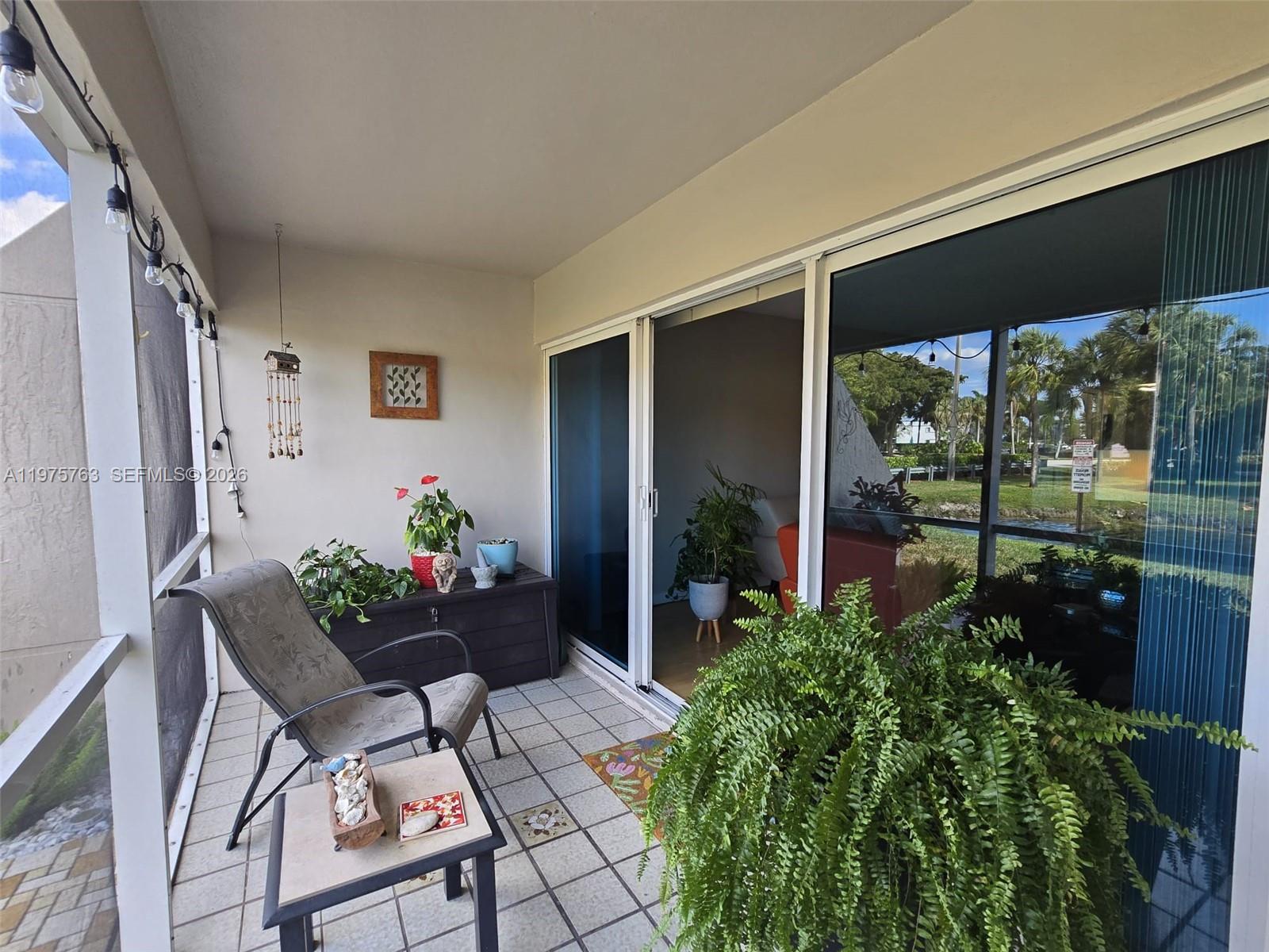 BUILDING ONE OF RACQUET C - Residential