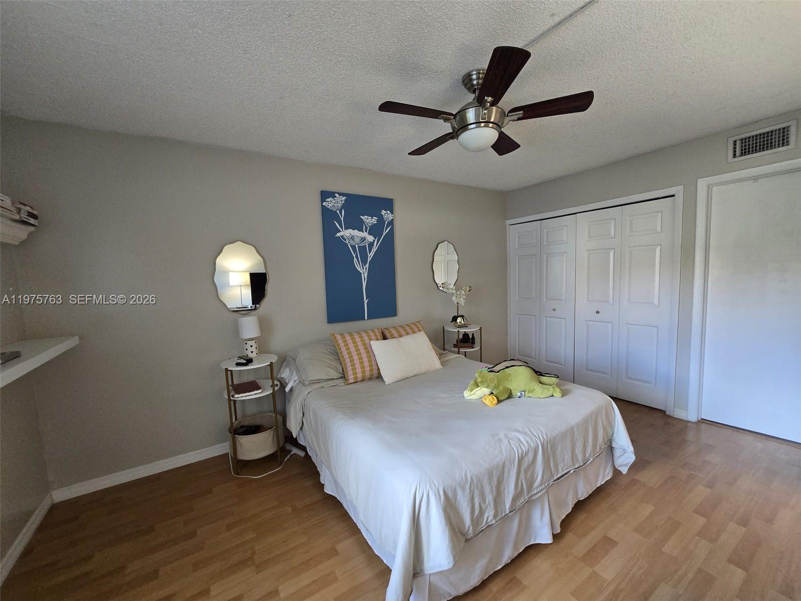 BUILDING ONE OF RACQUET C - Residential