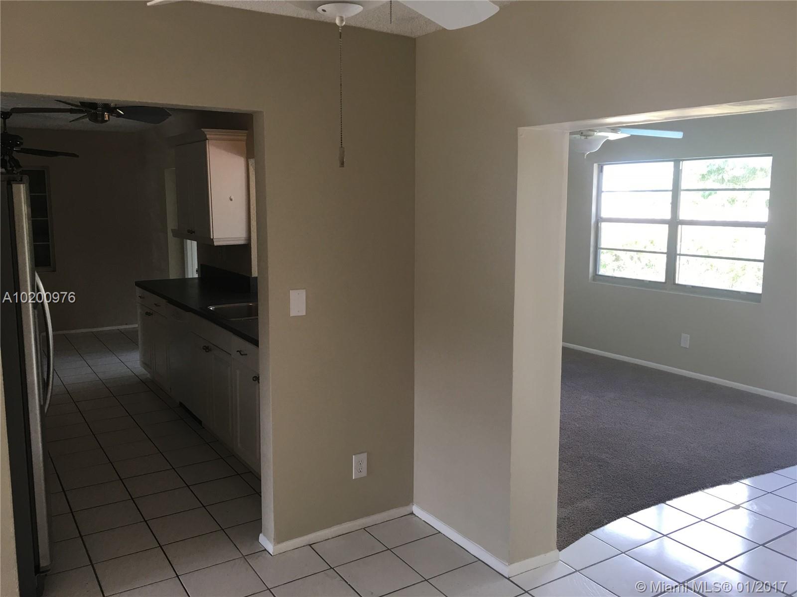 Oakland Hills 1st Sec 74- - Residential