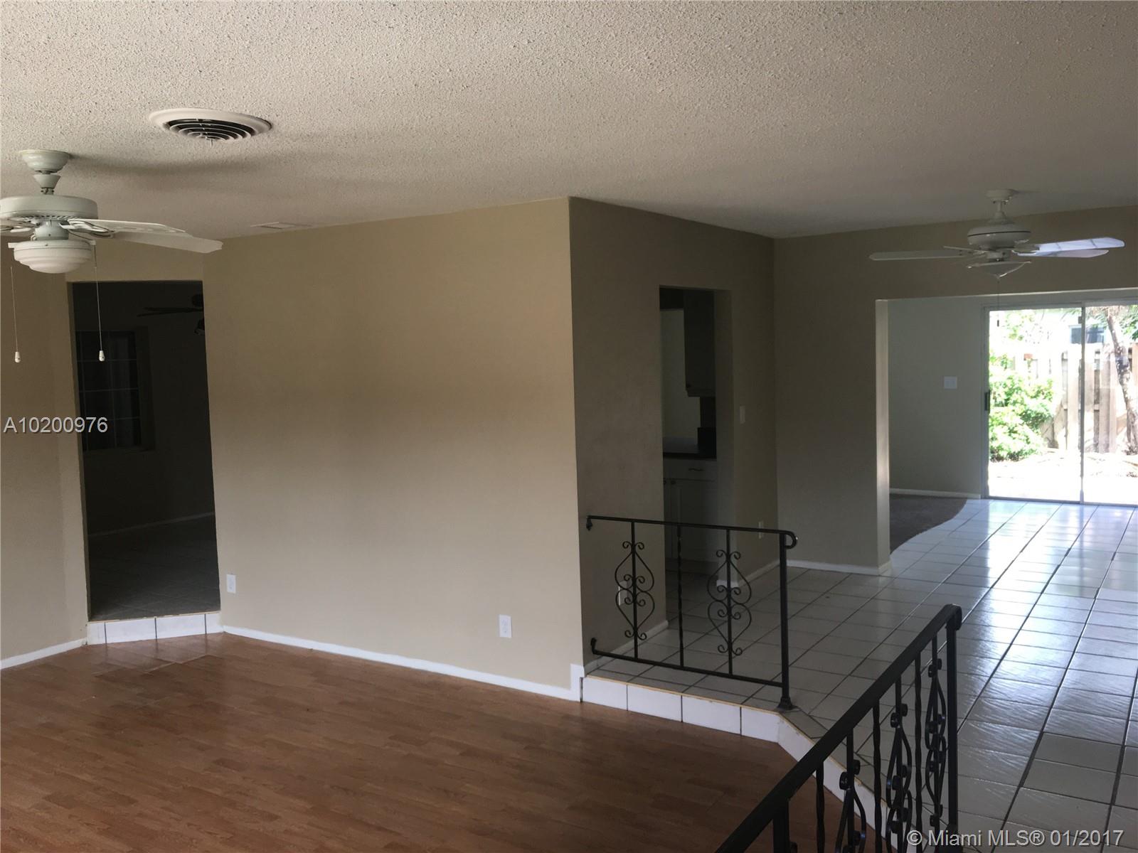 Oakland Hills 1st Sec 74- - Residential