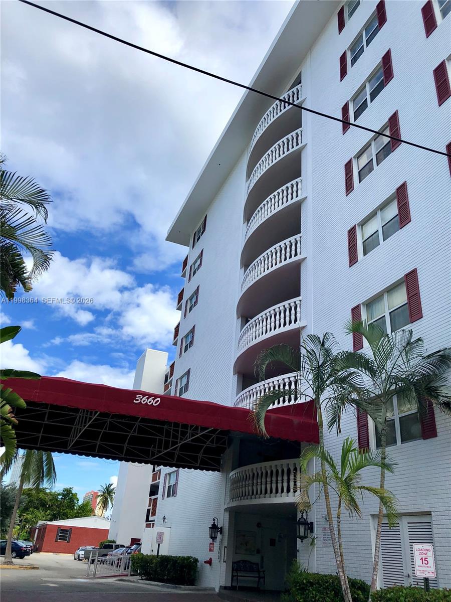 EASTERN SHORES WHITE HOUS - Residential Lease