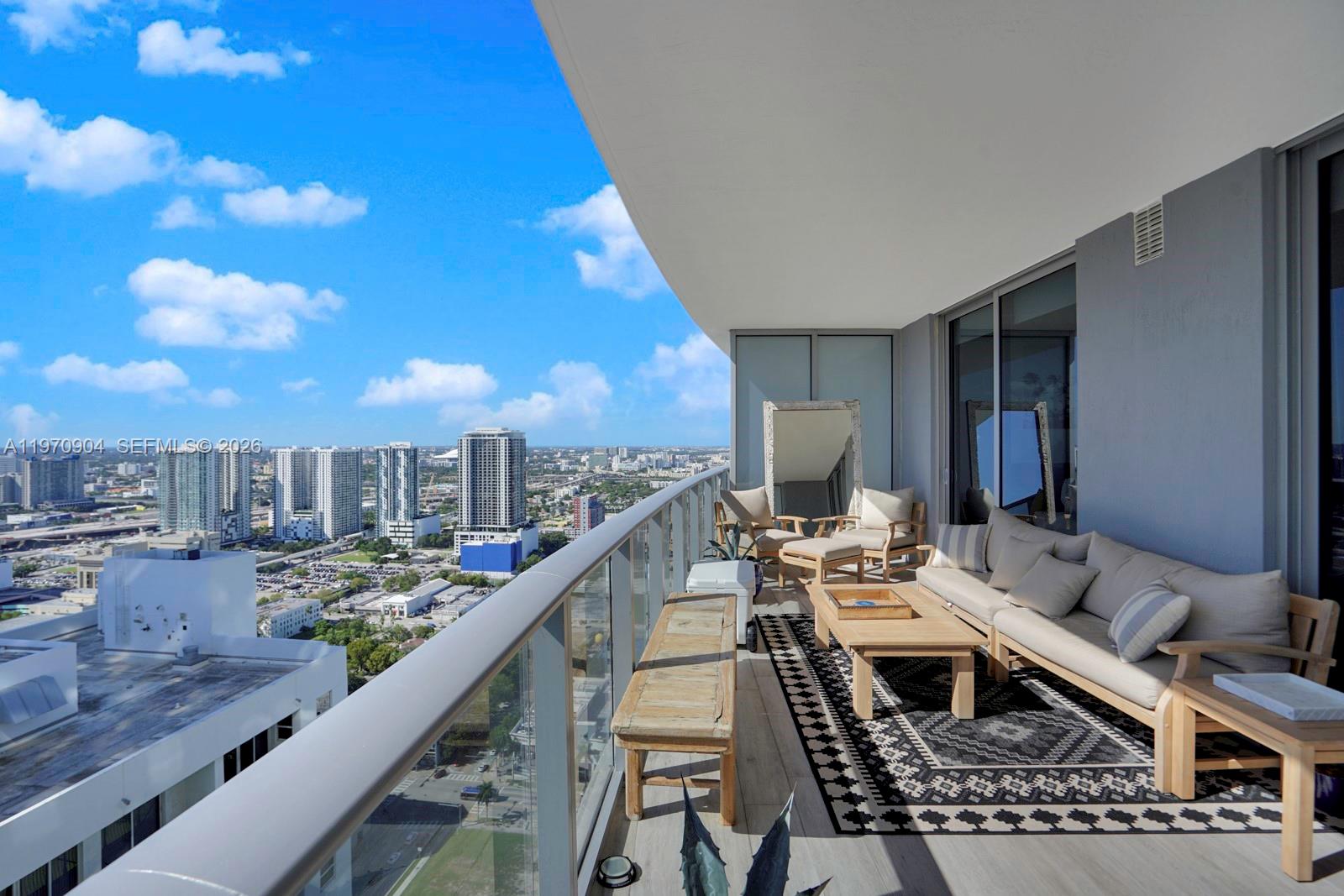 ARIA ON THE BAY CONDO - Residential Lease