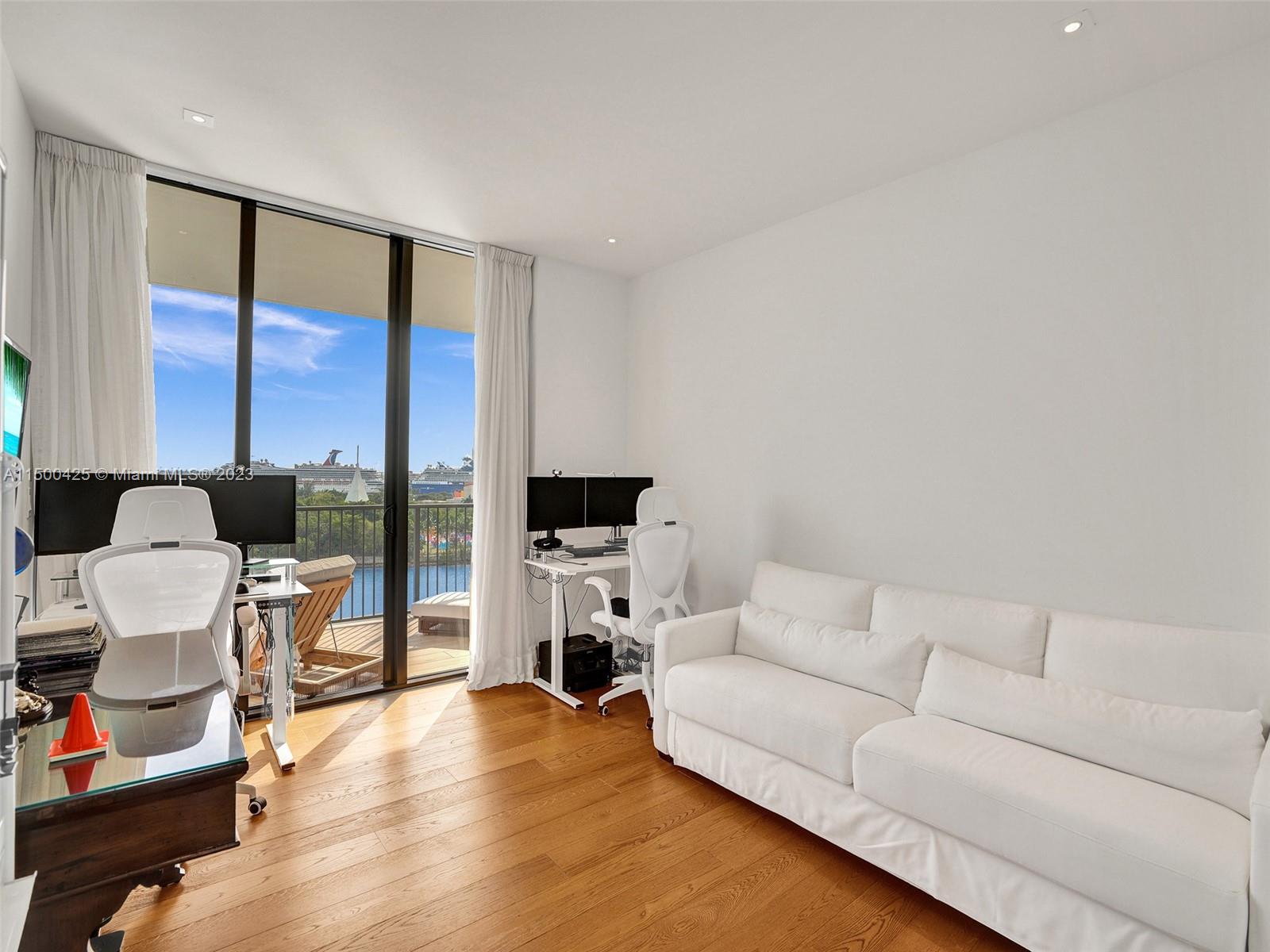 1000 Venetian Way Unit 1002, Miami Beach, FL, 33139, US, 3 Bedrooms Bedrooms, ,3 BathroomsBathrooms,Residential,Active,1000 Venetian Way Unit 1002,1666848