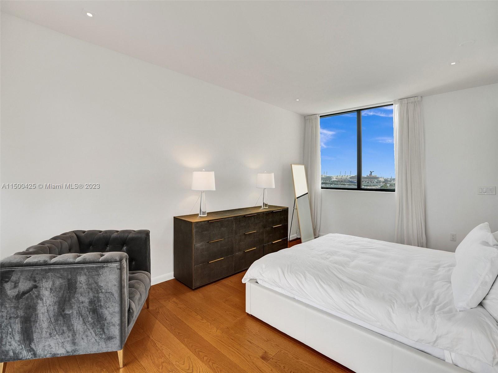 1000 Venetian Way Unit 1002, Miami Beach, FL, 33139, US, 3 Bedrooms Bedrooms, ,3 BathroomsBathrooms,Residential,Active,1000 Venetian Way Unit 1002,1666848