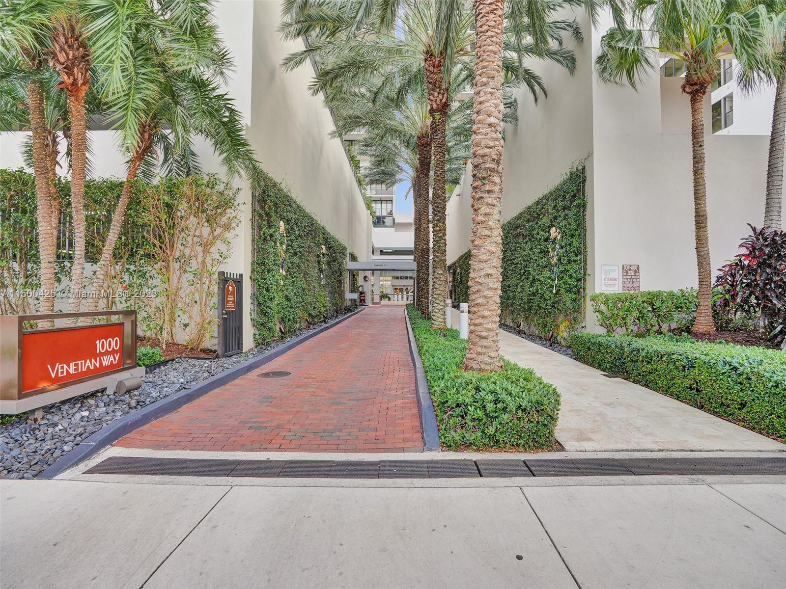 1000 Venetian Way Unit 1002, Miami Beach, FL, 33139, US, 3 Bedrooms Bedrooms, ,3 BathroomsBathrooms,Residential,Active,1000 Venetian Way Unit 1002,1666848