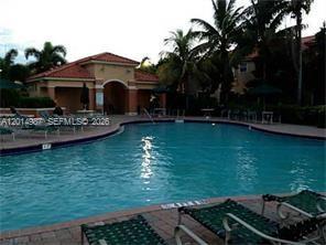 VILLAS AT HARBOR ISLES CO - Residential Lease