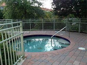 VILLAS AT HARBOR ISLES CO - Residential Lease