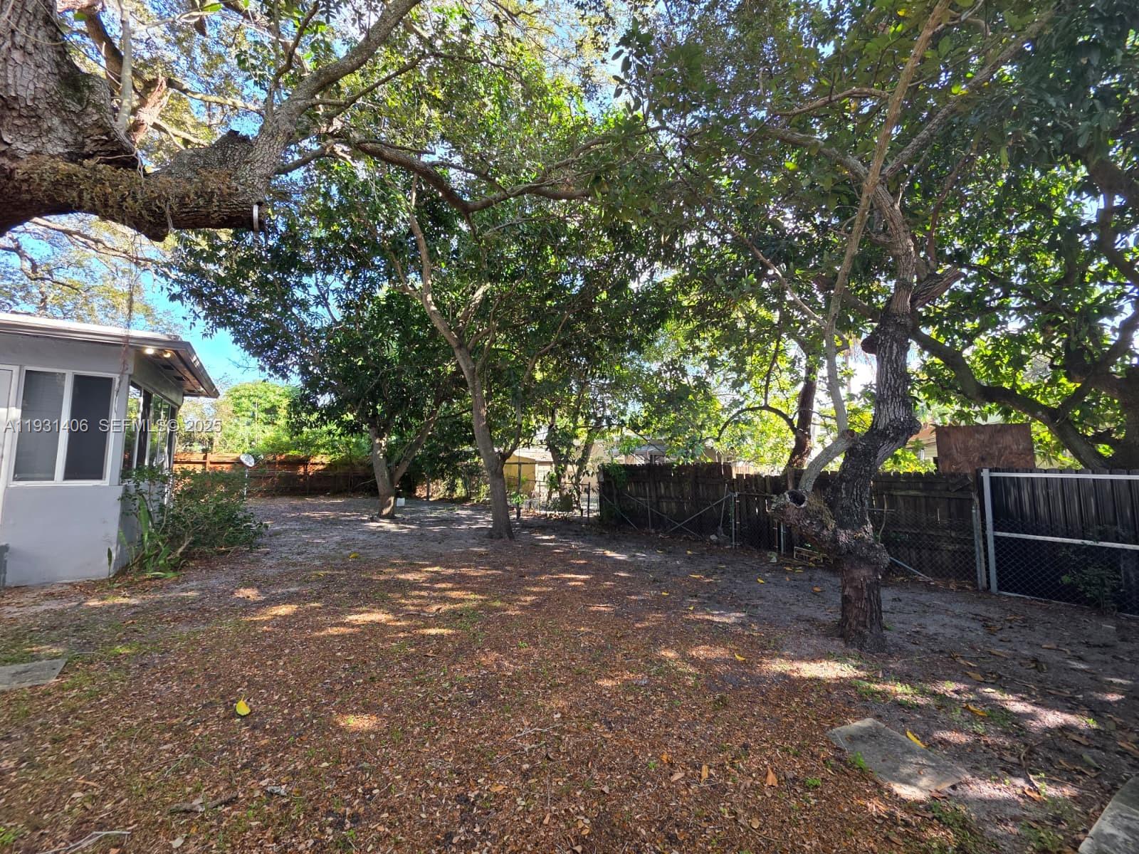 BELLWOOD HOMESITES - Residential