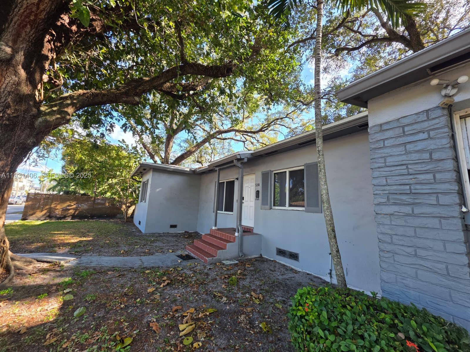 BELLWOOD HOMESITES - Residential