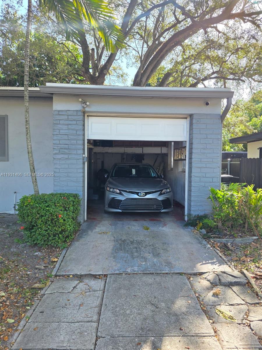 BELLWOOD HOMESITES - Residential