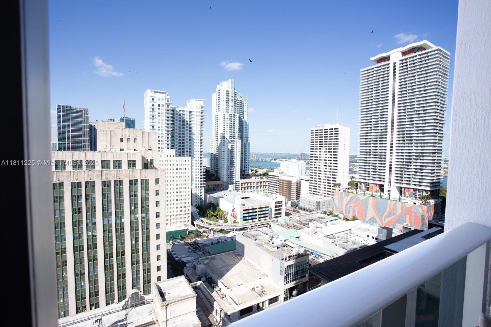 CENTRO CONDO - Residential