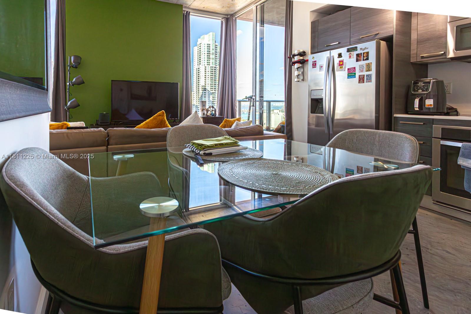 CENTRO CONDO - Residential