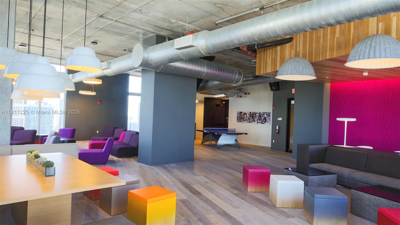 CENTRO CONDO - Residential