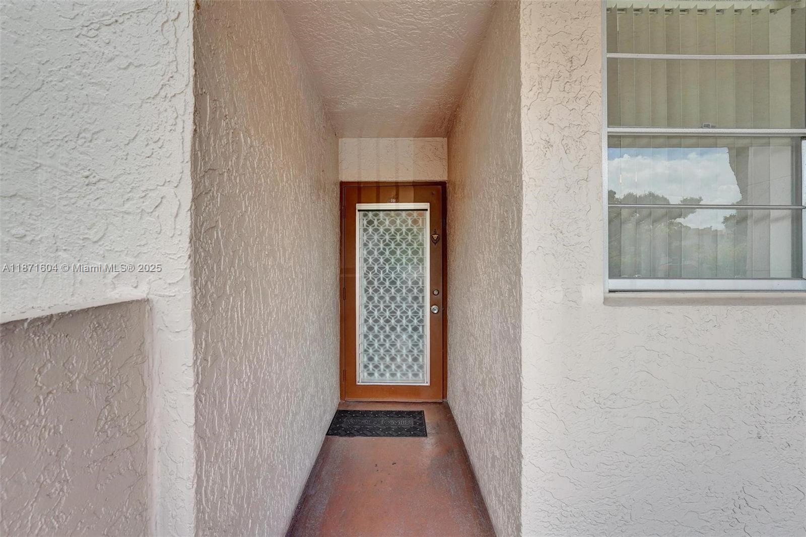 CONDO 10 OF SABAL PALM CO - Residential