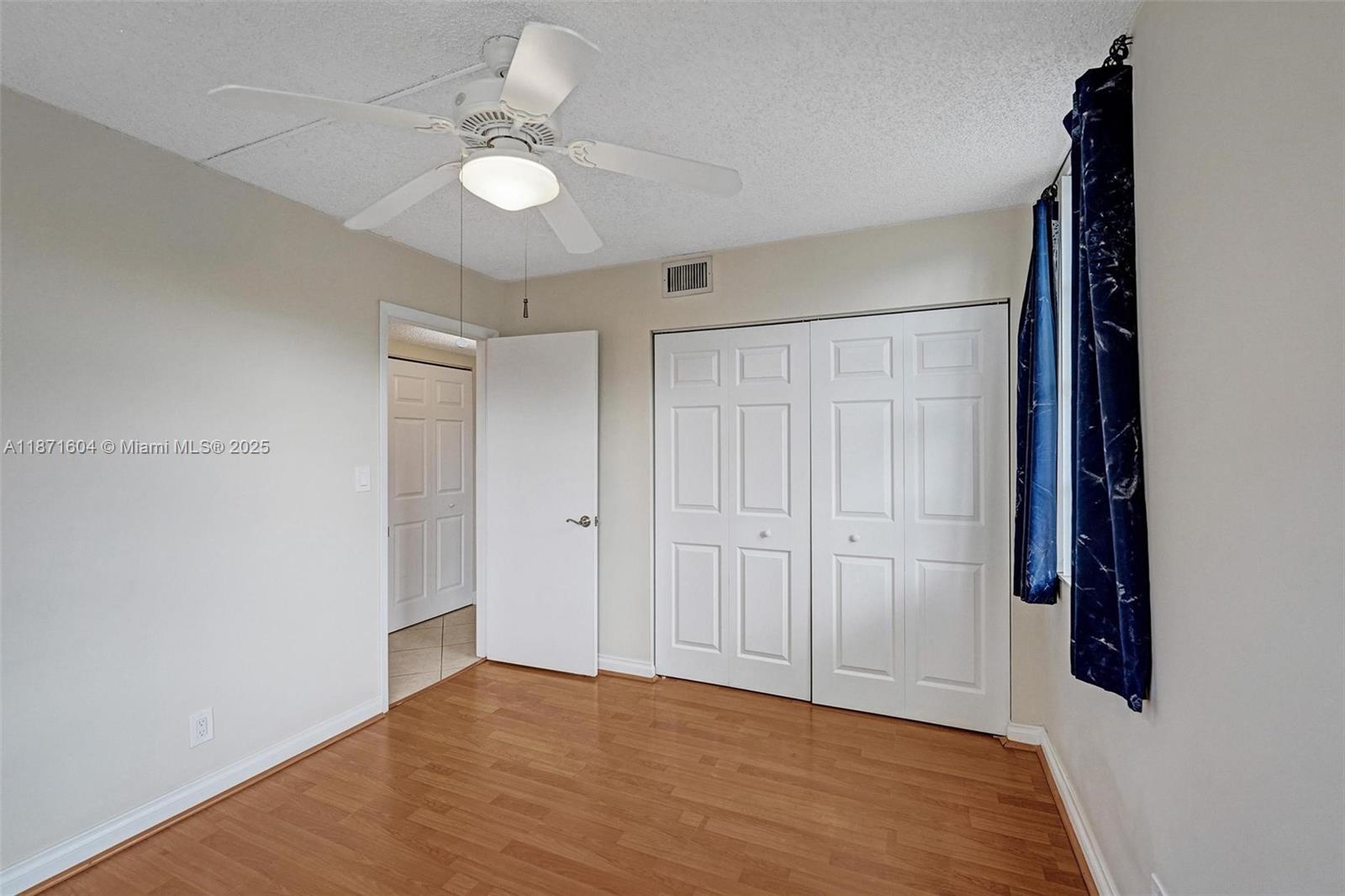 CONDO 10 OF SABAL PALM CO - Residential