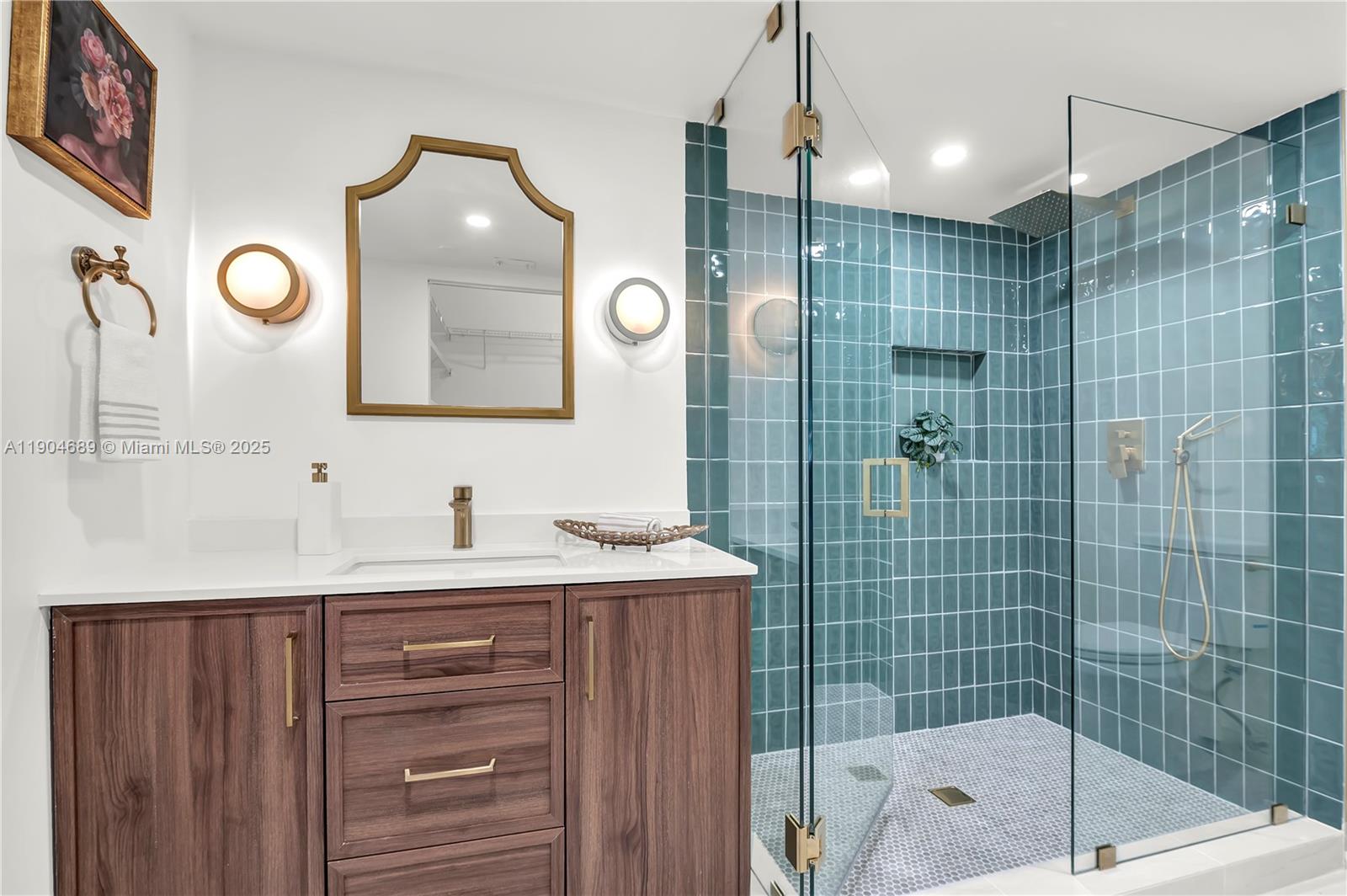 PLYMOUTH AT CENTURY VILLA - Residential