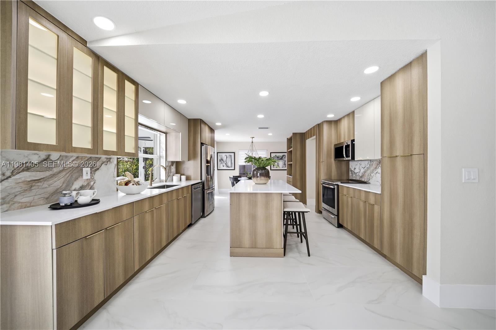 CYPRESS RUN - Residential