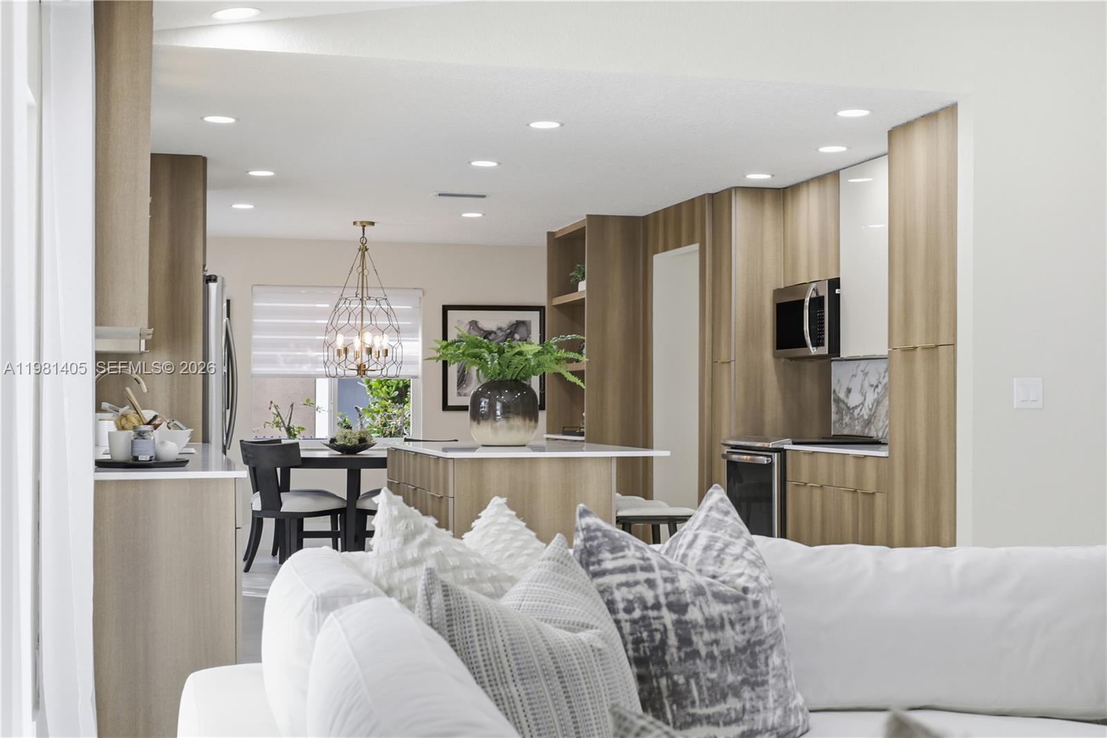 CYPRESS RUN - Residential