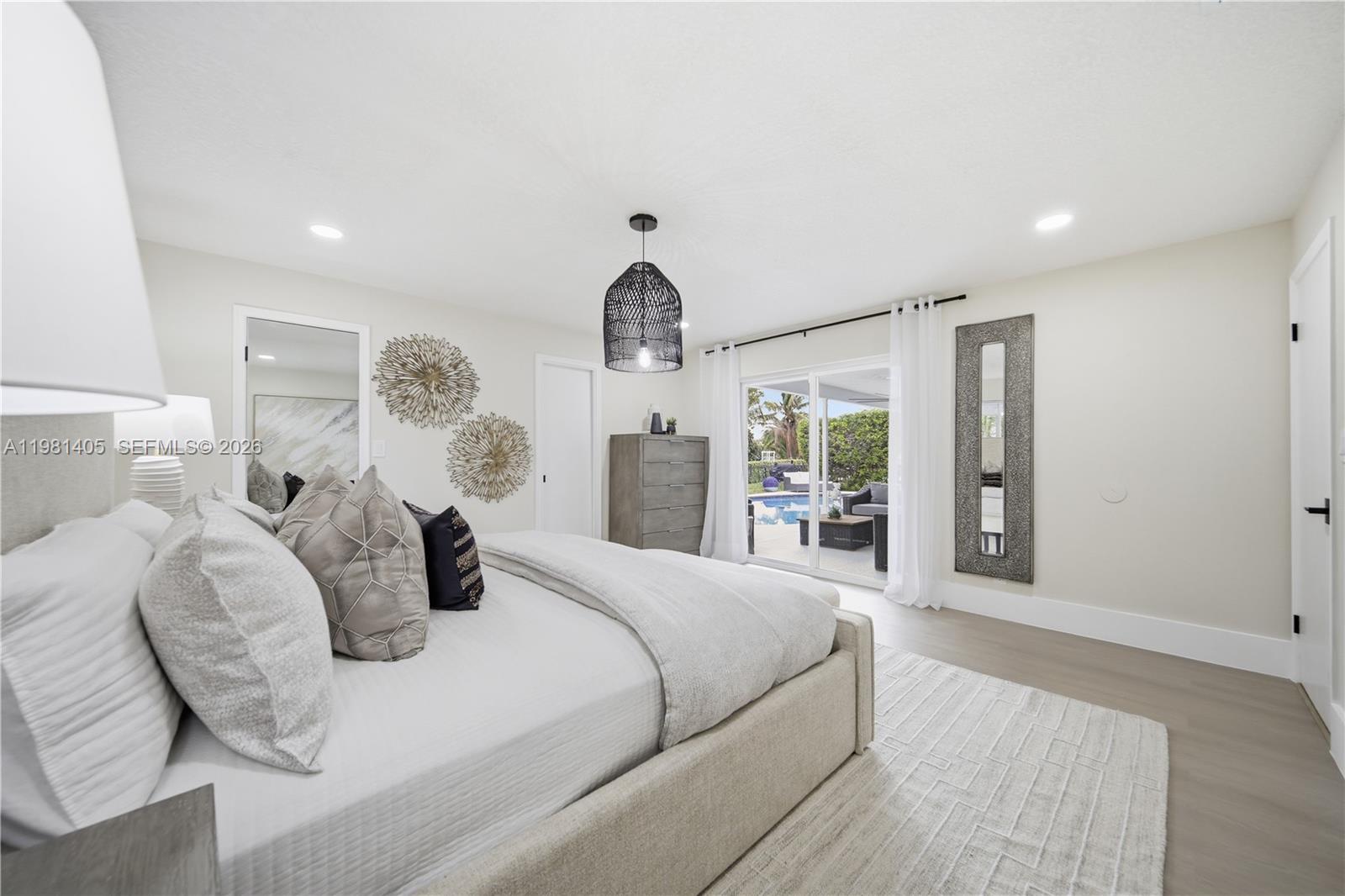 CYPRESS RUN - Residential