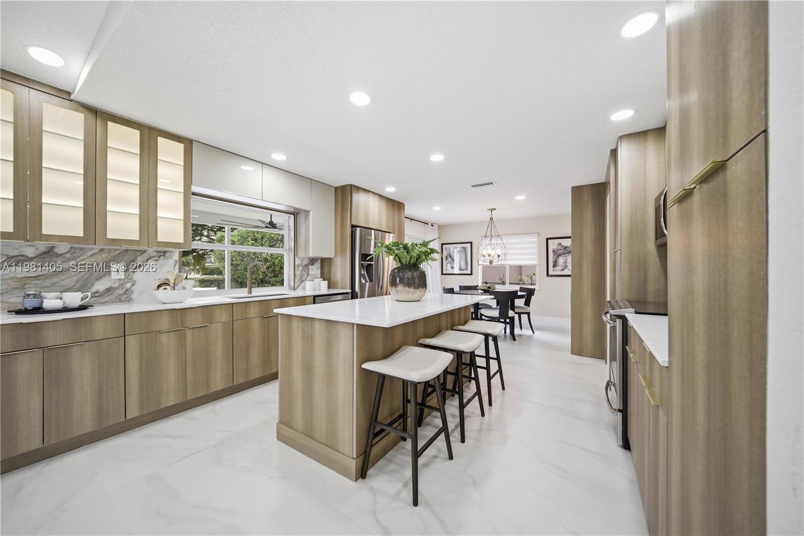 CYPRESS RUN - Residential