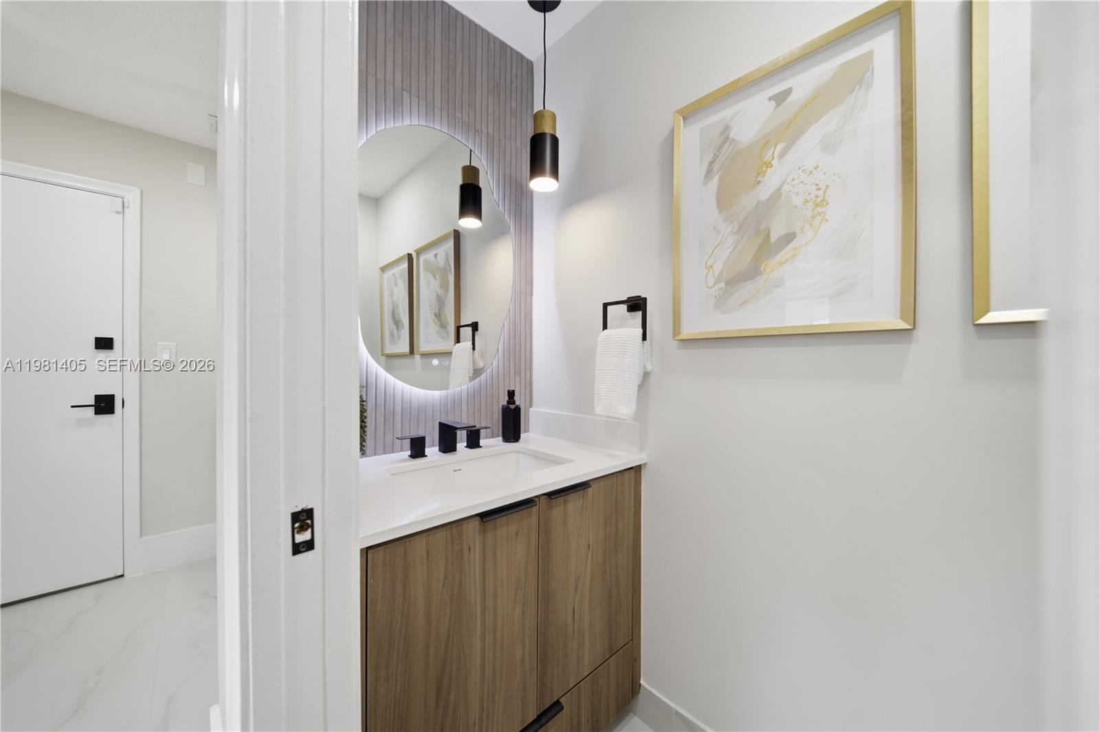 CYPRESS RUN - Residential