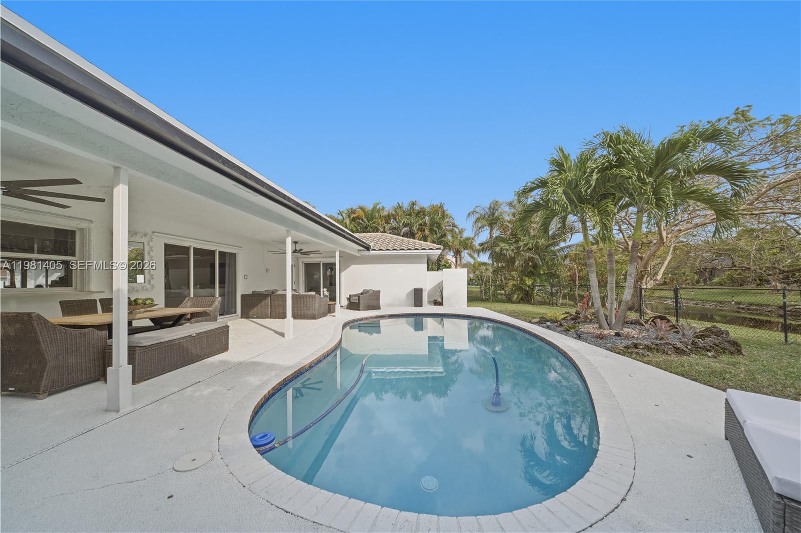 CYPRESS RUN - Residential