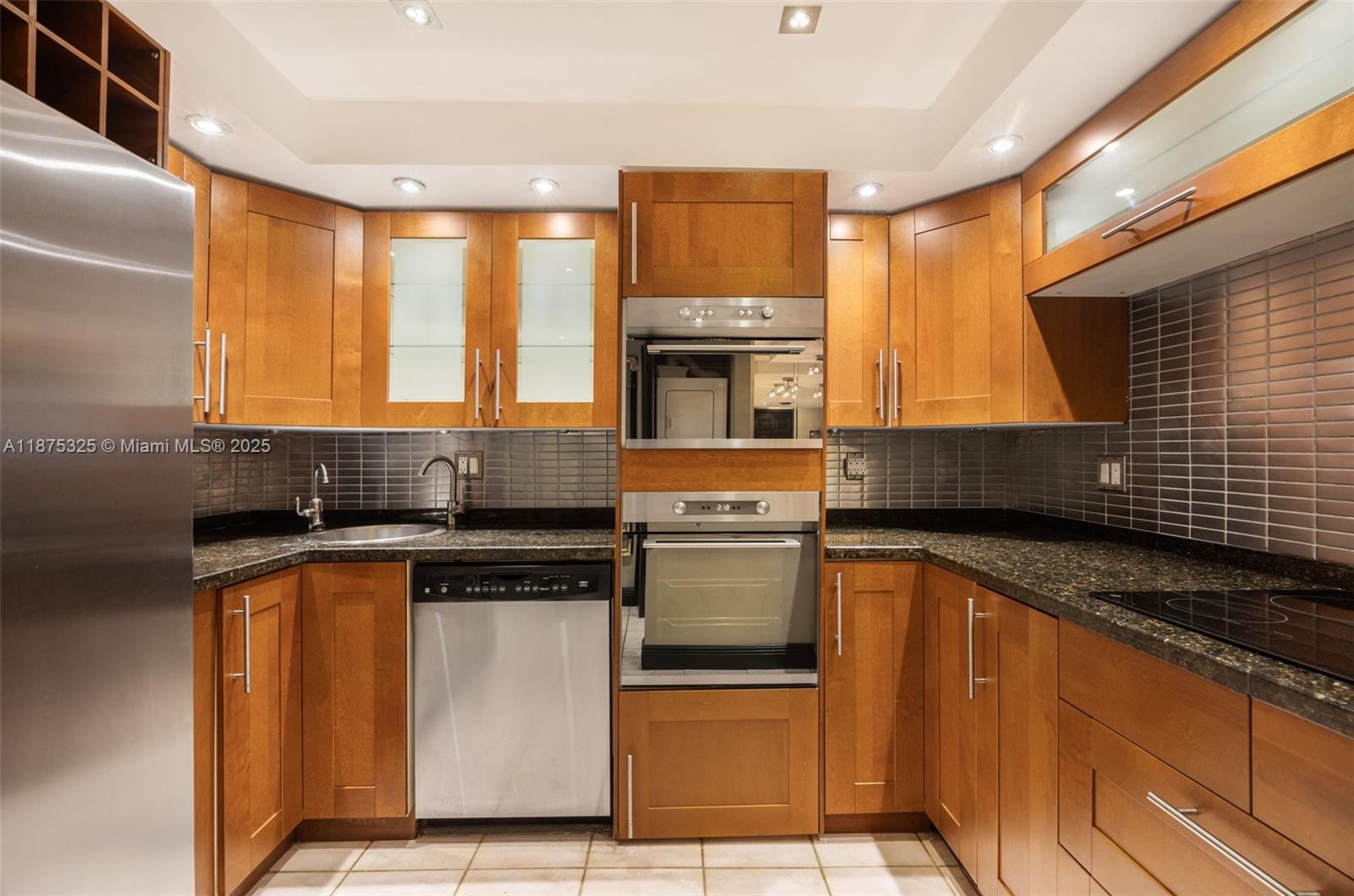 1717 N Bayshore Dr A-3042