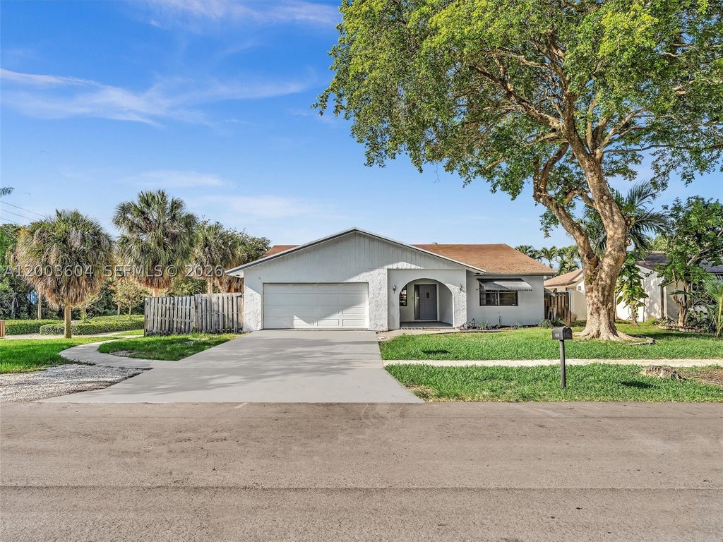 Photo of Dania Beach, FL 33004 (MLS # A12003604)