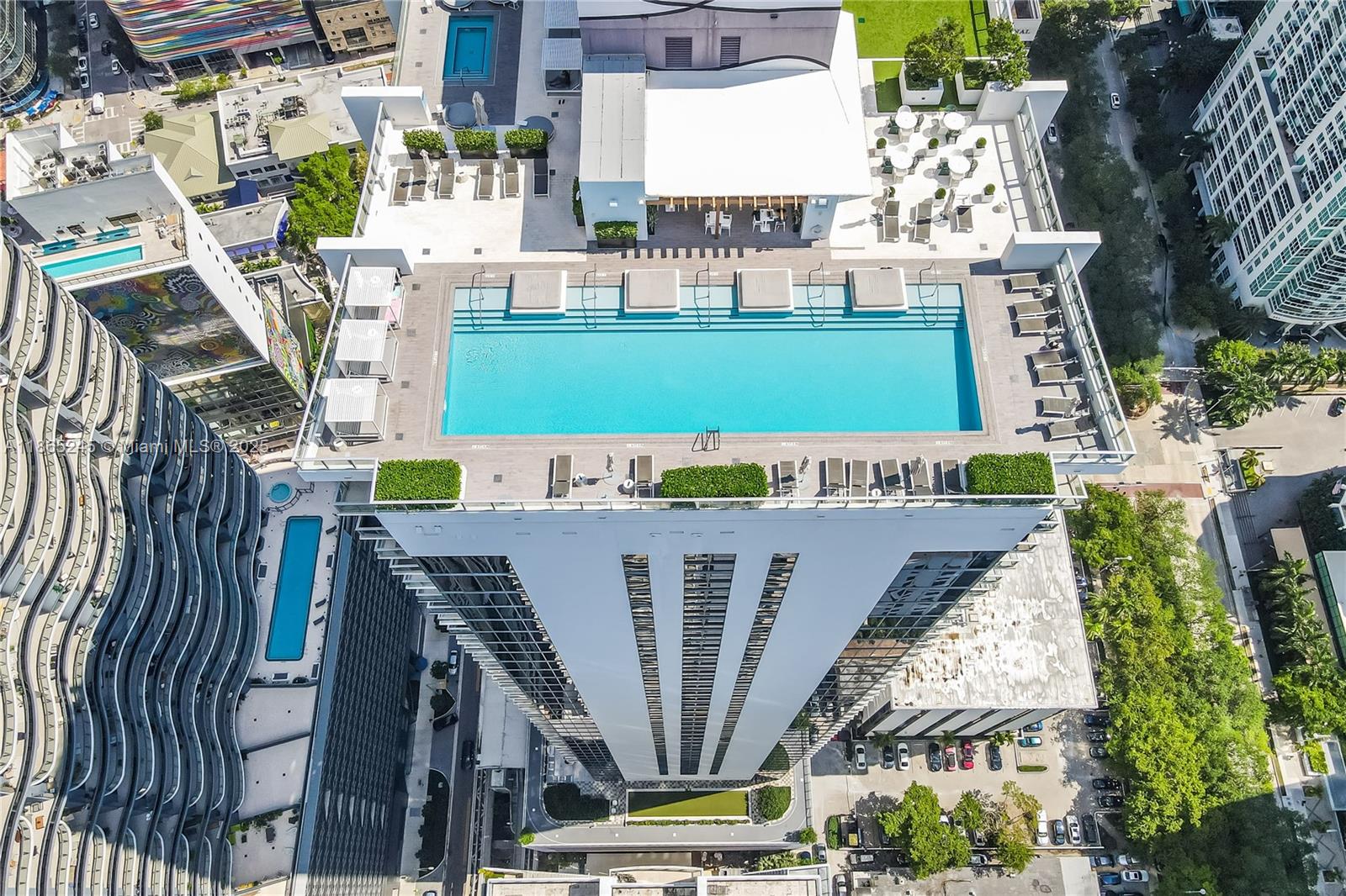 1010 Brickell Ave 3307