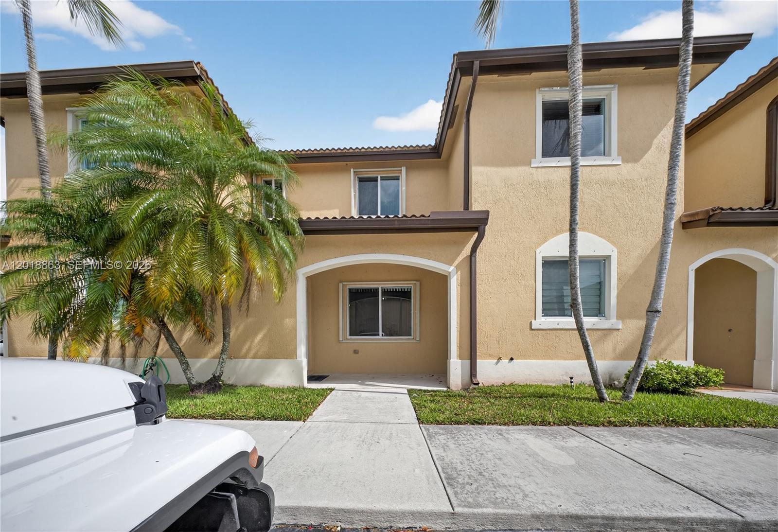 SOUTH POINTE COVE CONDO - Residential