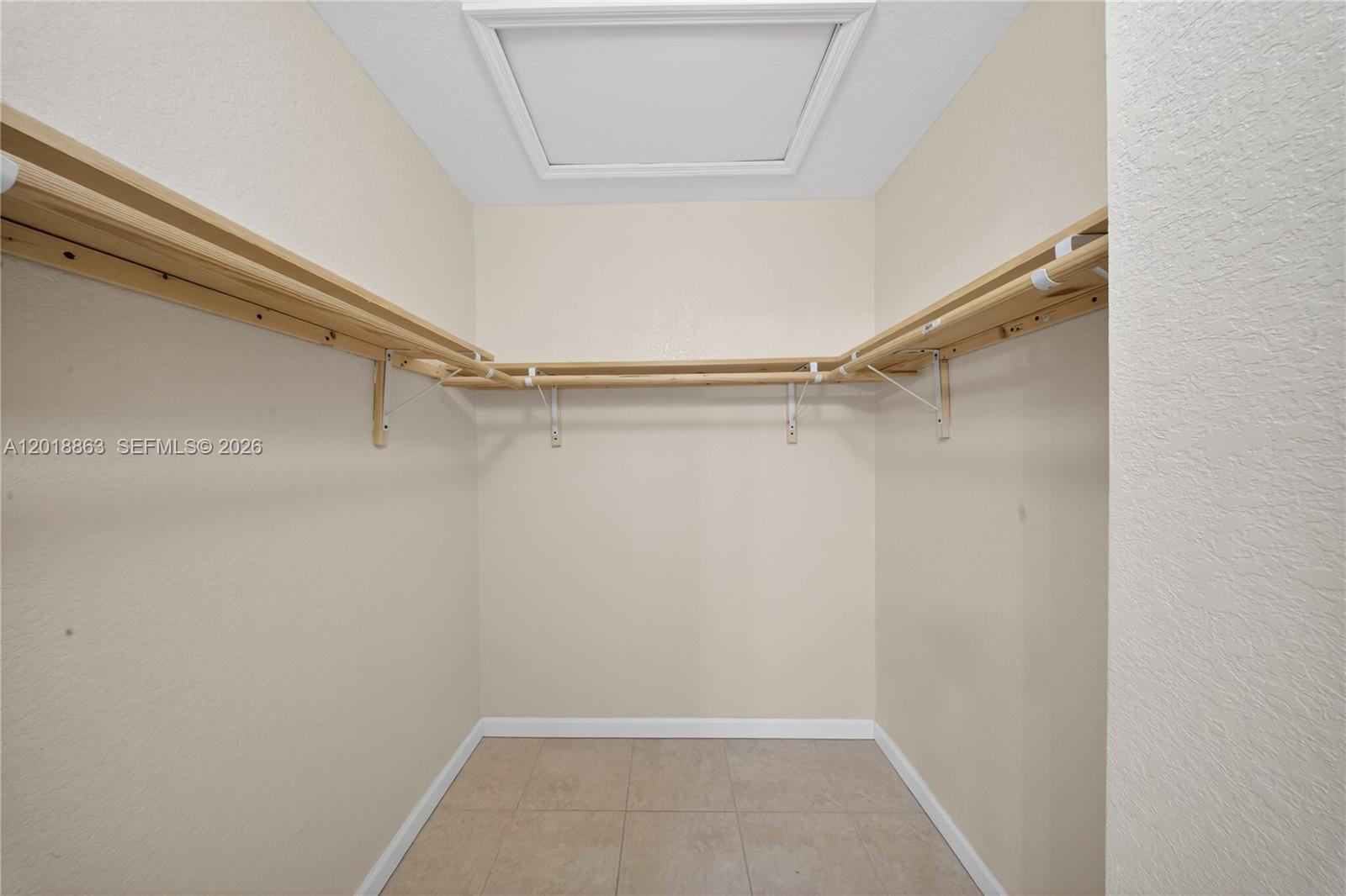 SOUTH POINTE COVE CONDO - Residential