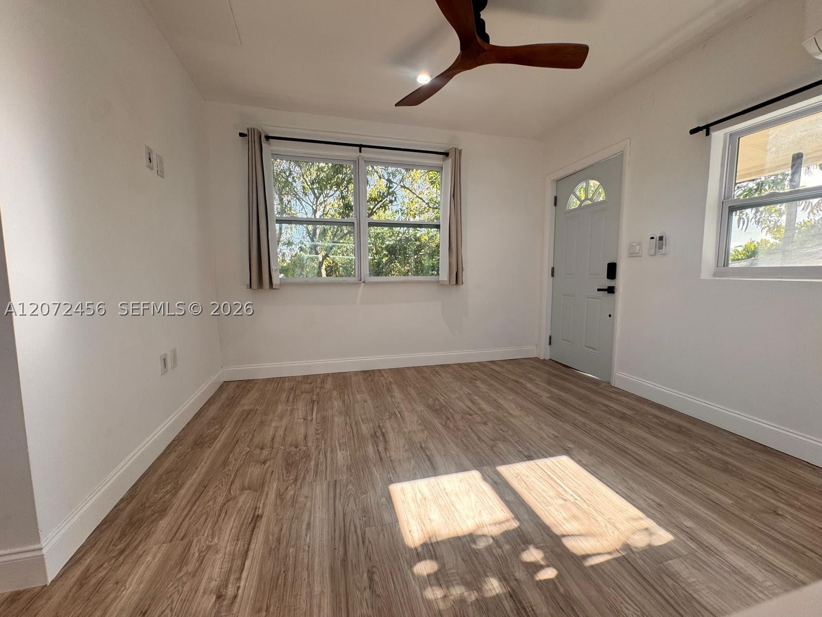 277 NE 55th St 2-Front