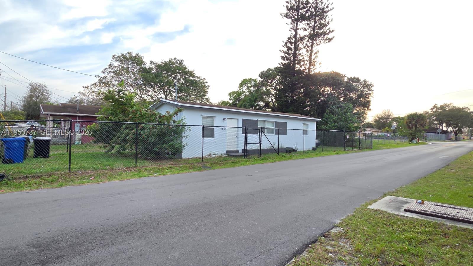 LINCOLN PARK CORR PLAT - Residential