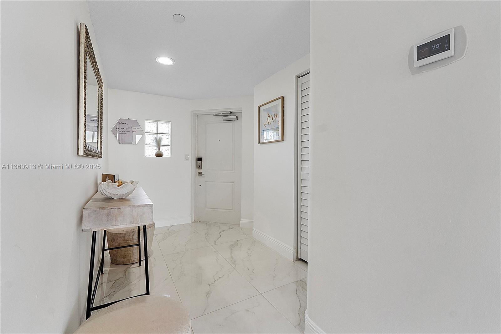 GOLDEN BAY CLUB CONDO - Residential Lease