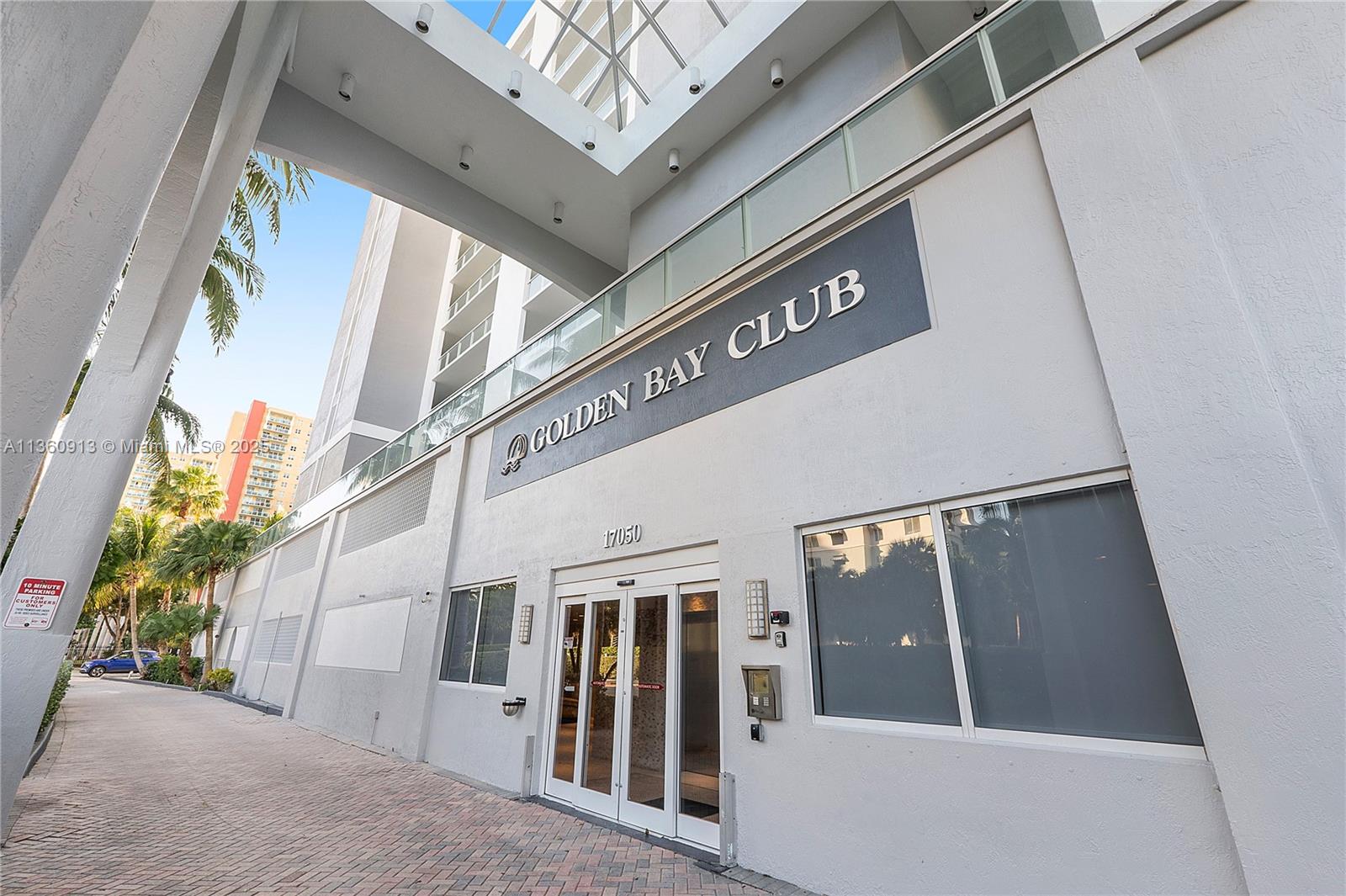 GOLDEN BAY CLUB CONDO - Residential Lease