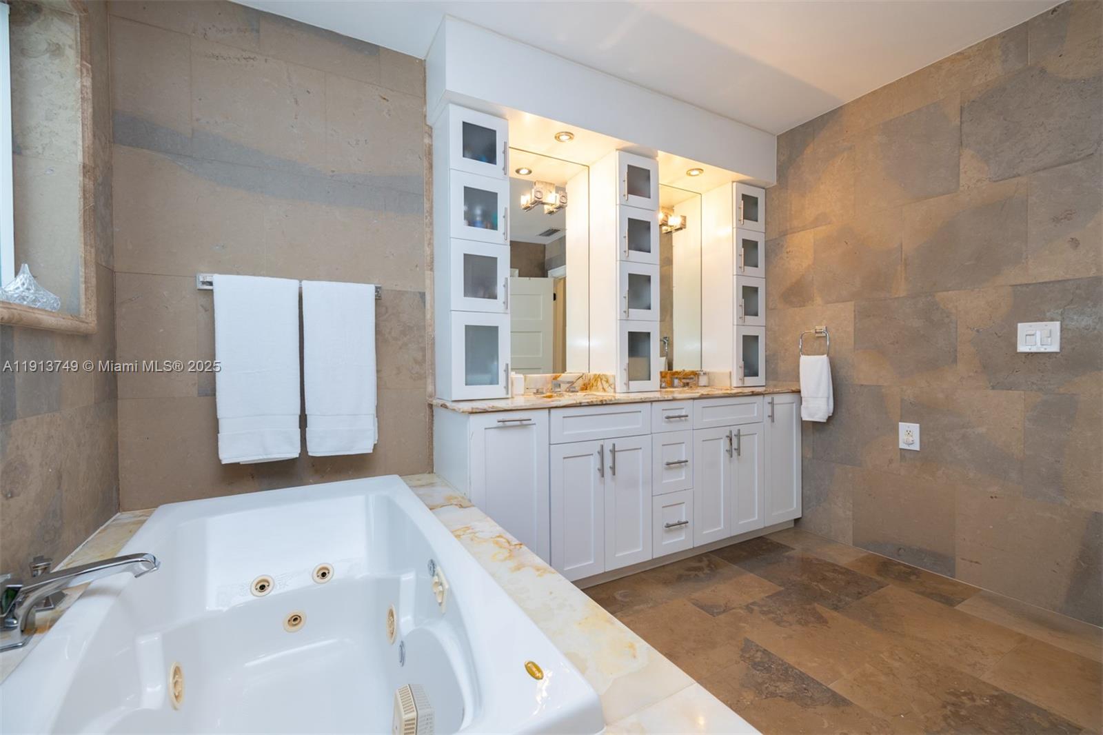 CUTLER SOUTH FIRST ADDN - Residential