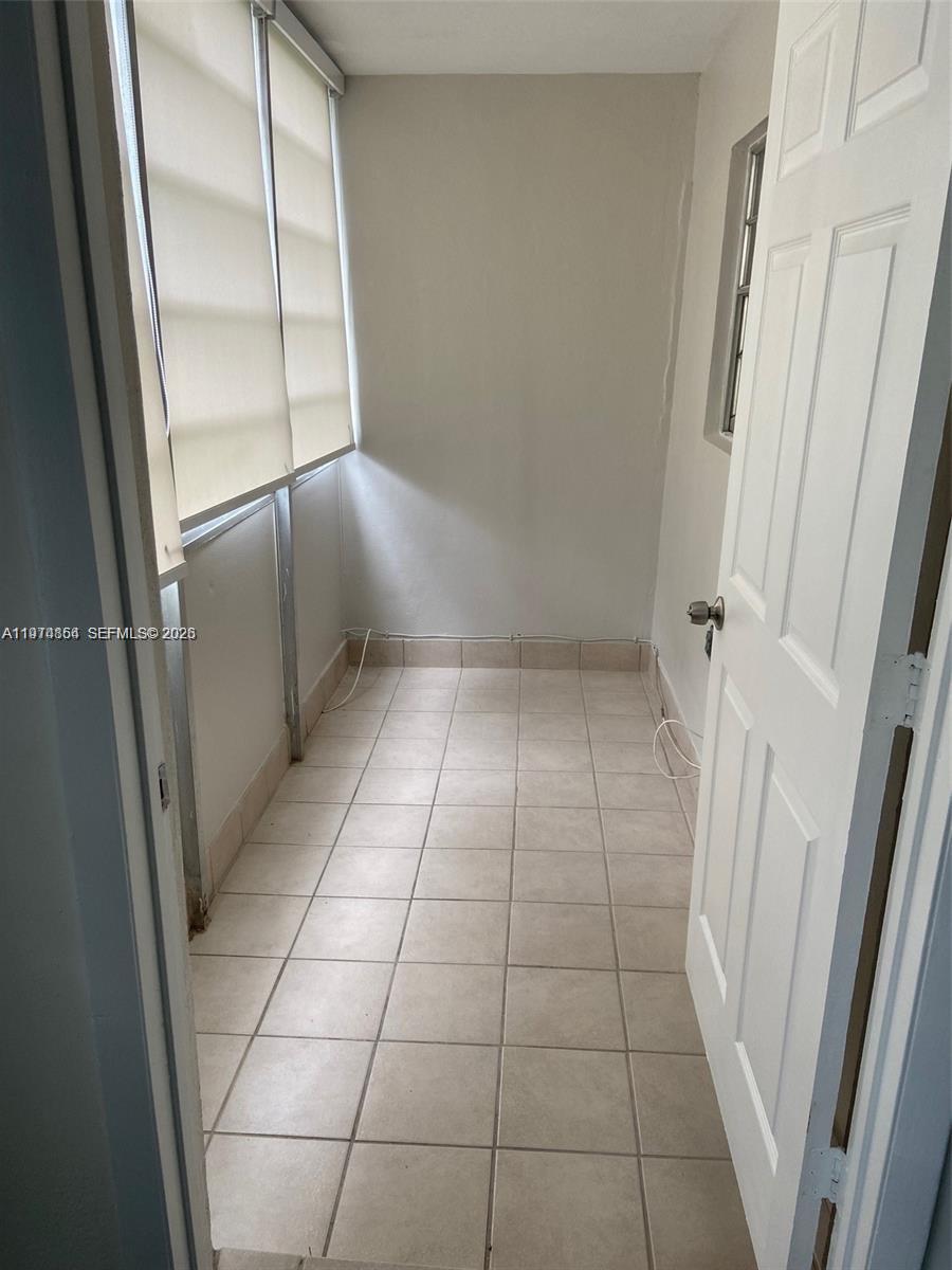 BISC LAKE GARDENS NO 2 BL - Residential Lease