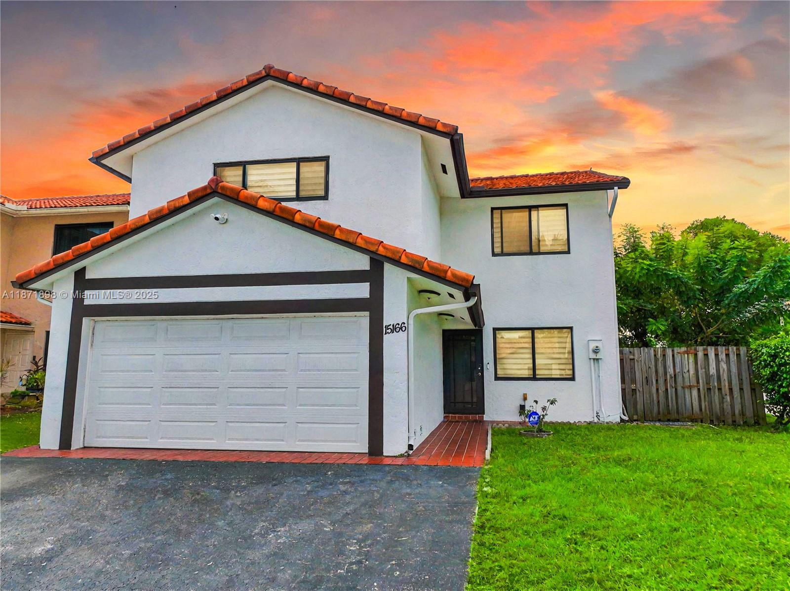 HAMMOCKS SEC 3 - Residential