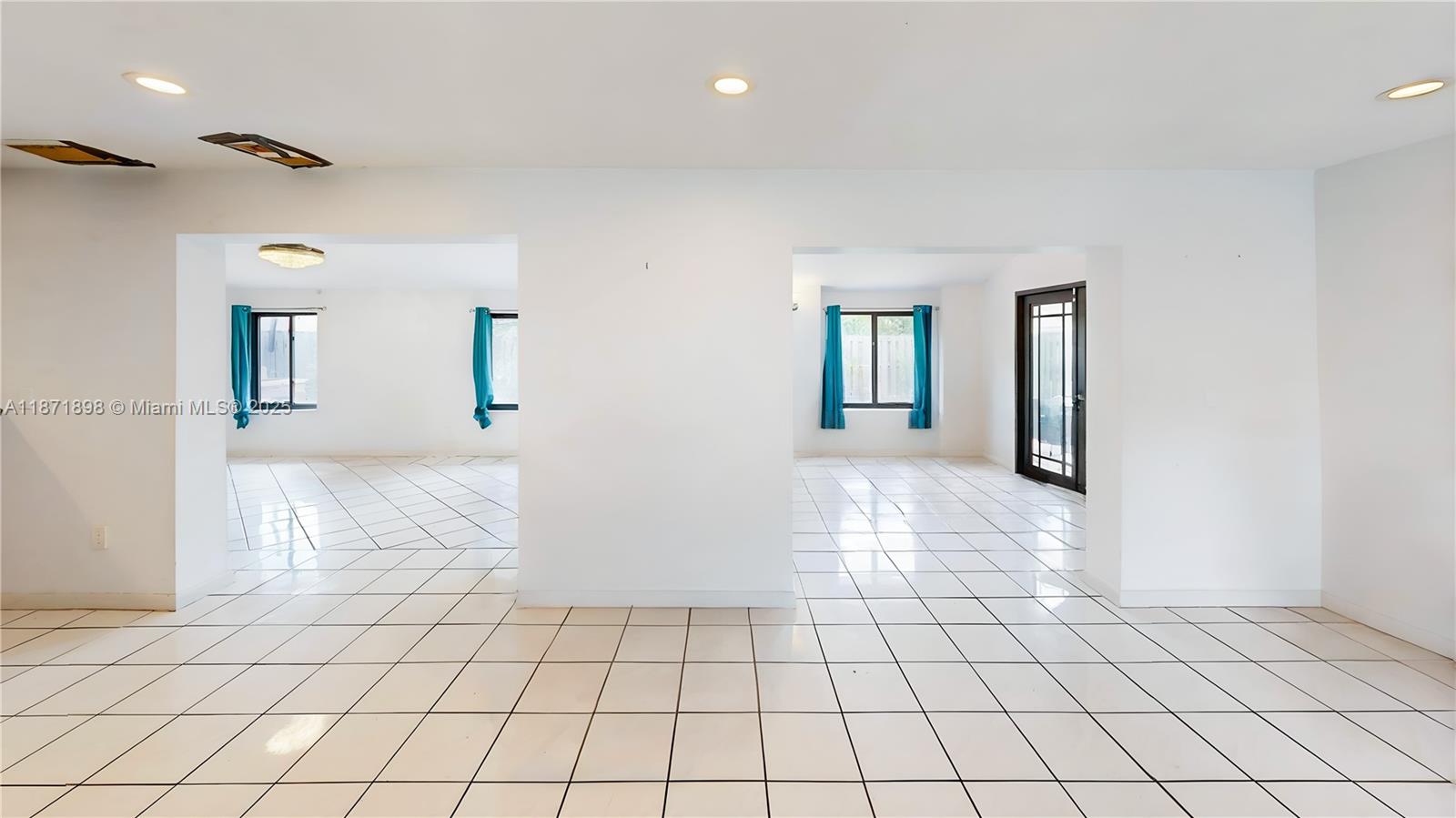 HAMMOCKS SEC 3 - Residential