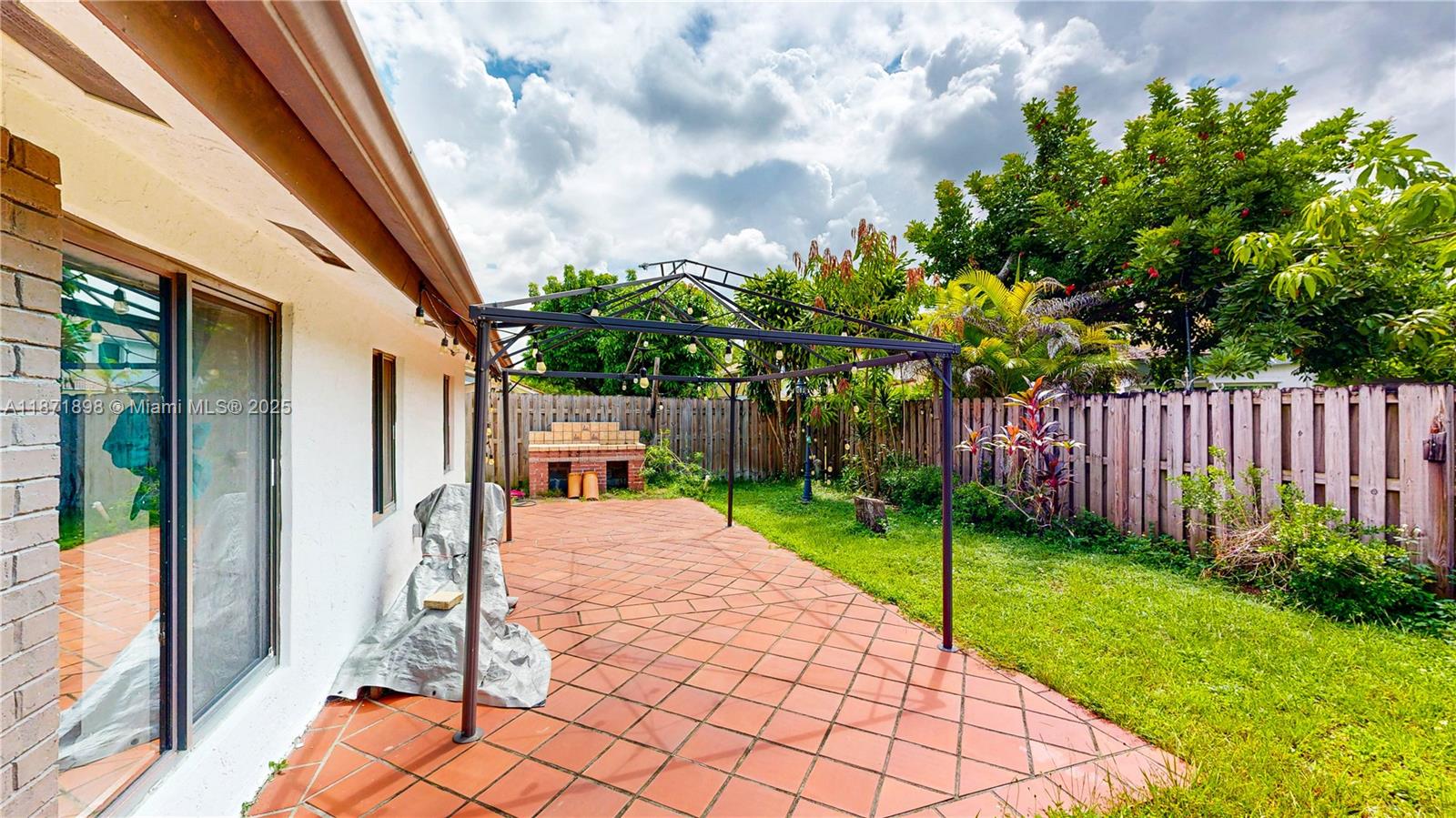 HAMMOCKS SEC 3 - Residential