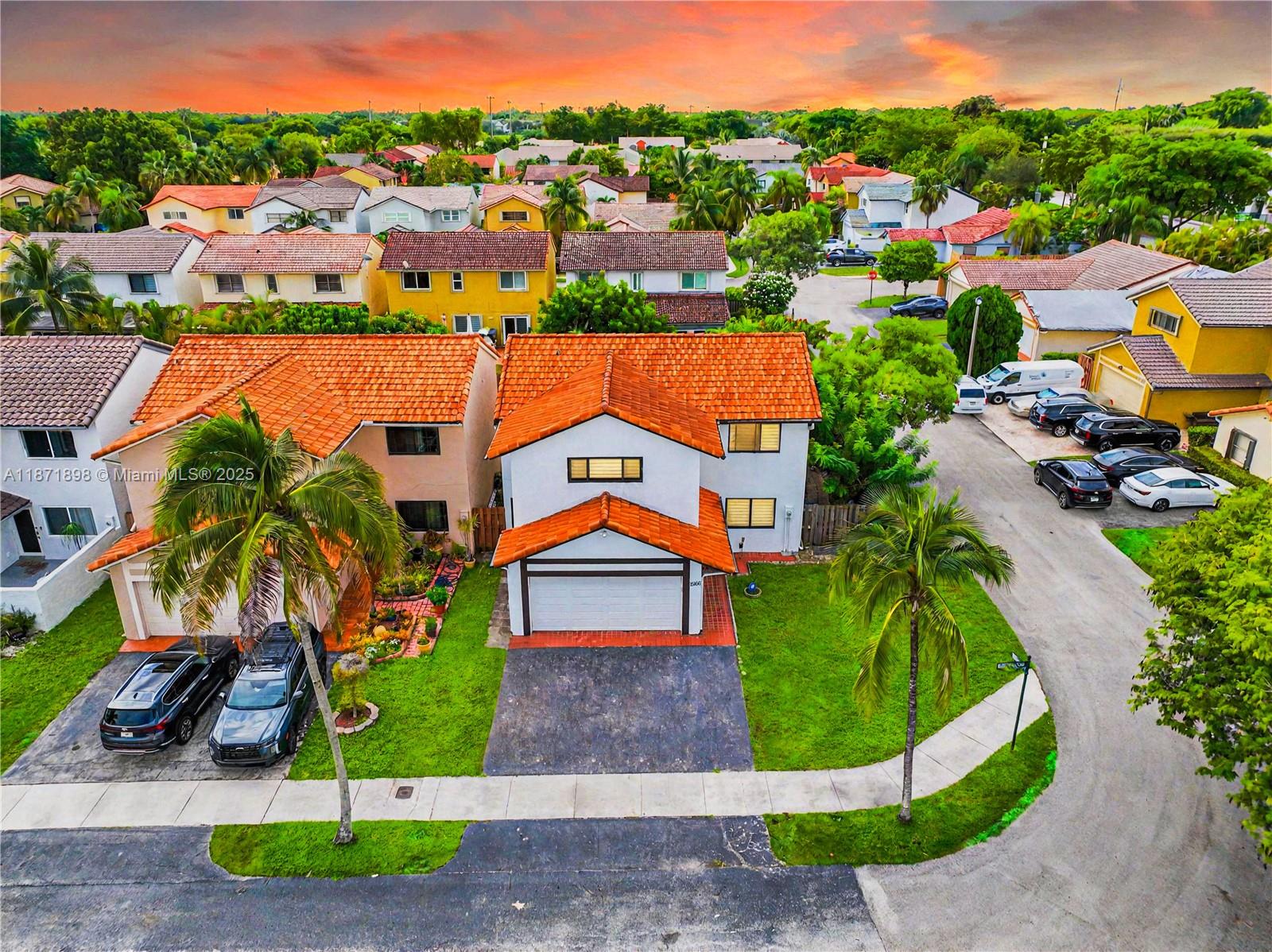 HAMMOCKS SEC 3 - Residential