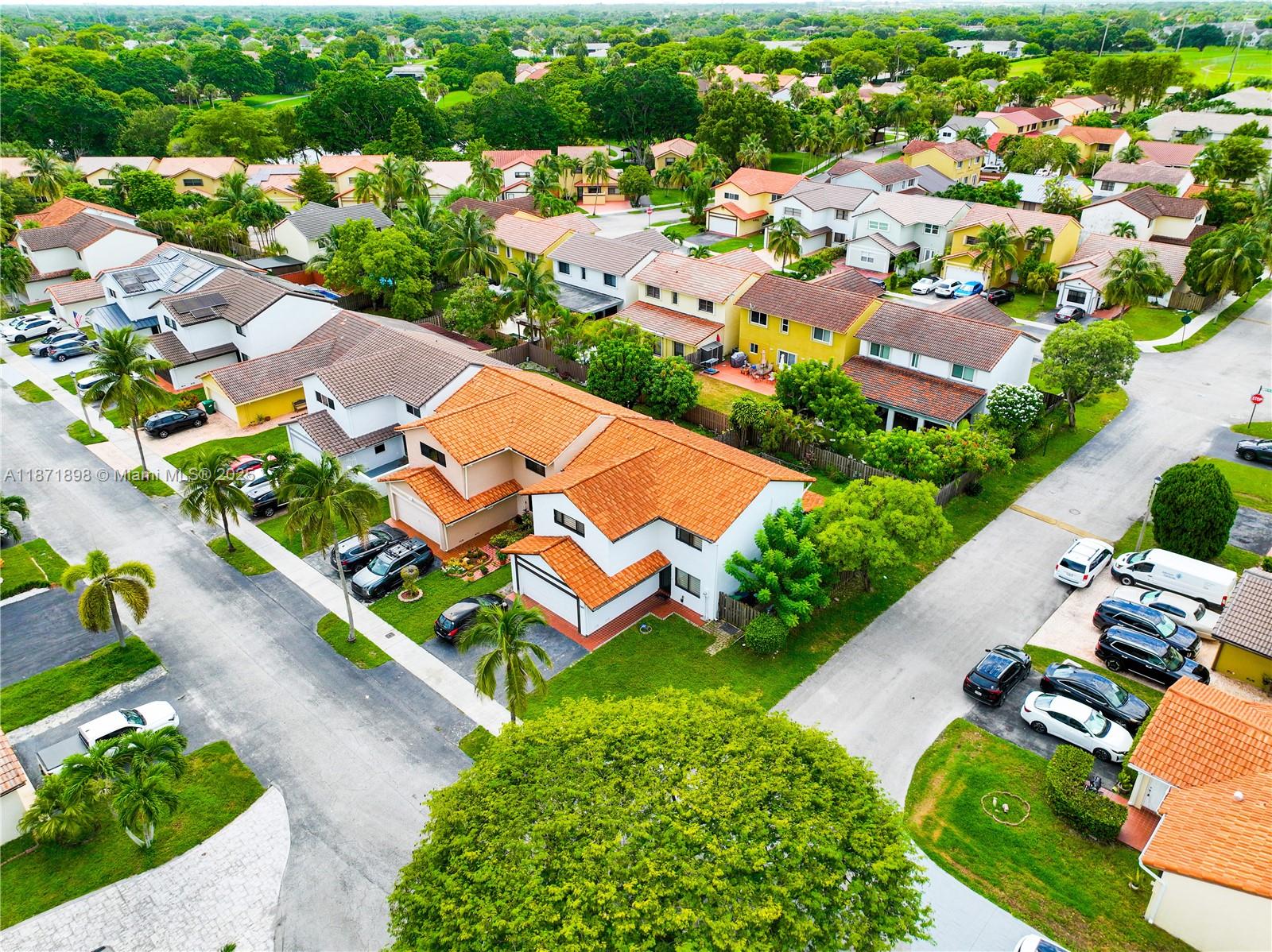 HAMMOCKS SEC 3 - Residential