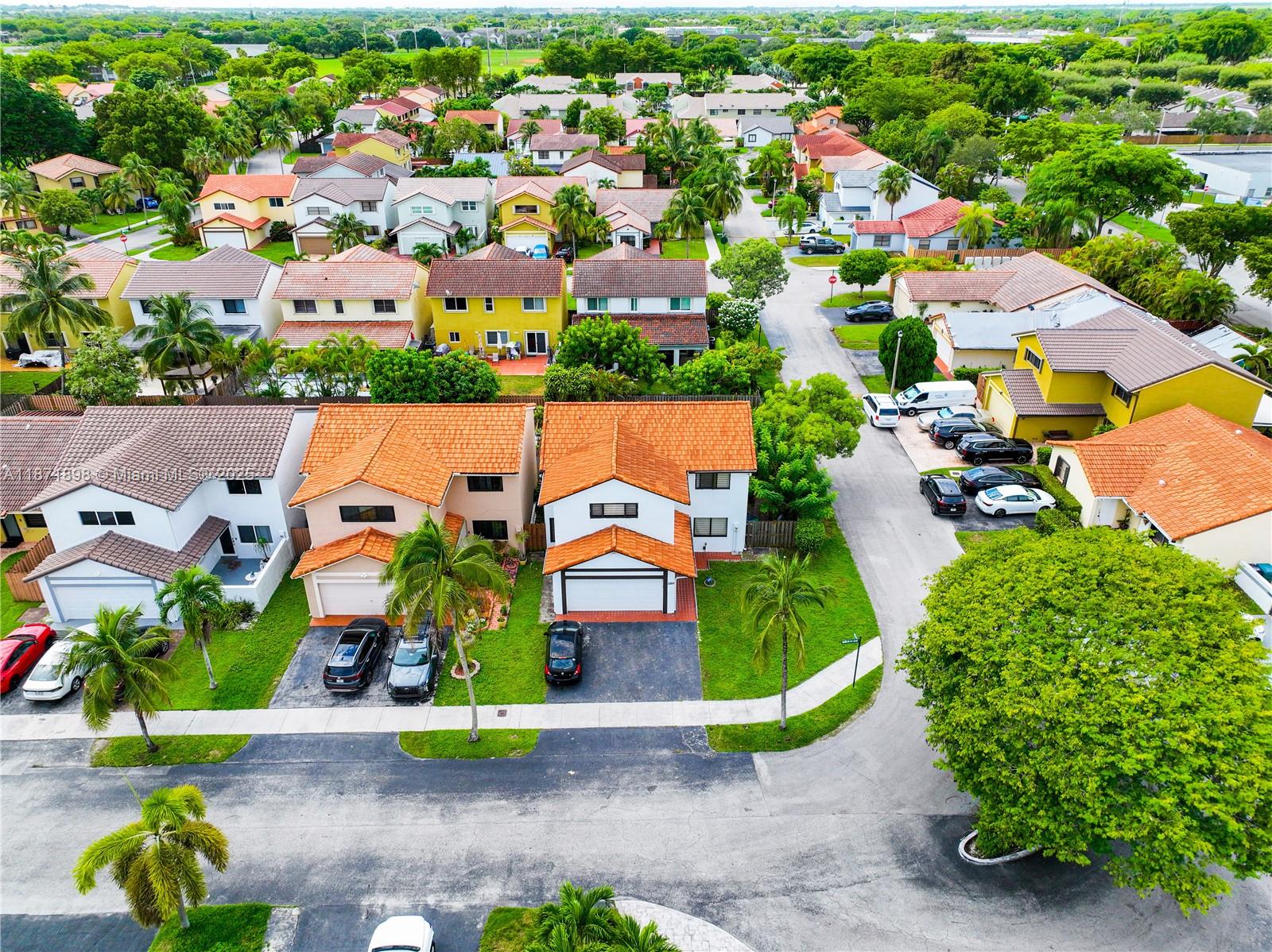 HAMMOCKS SEC 3 - Residential