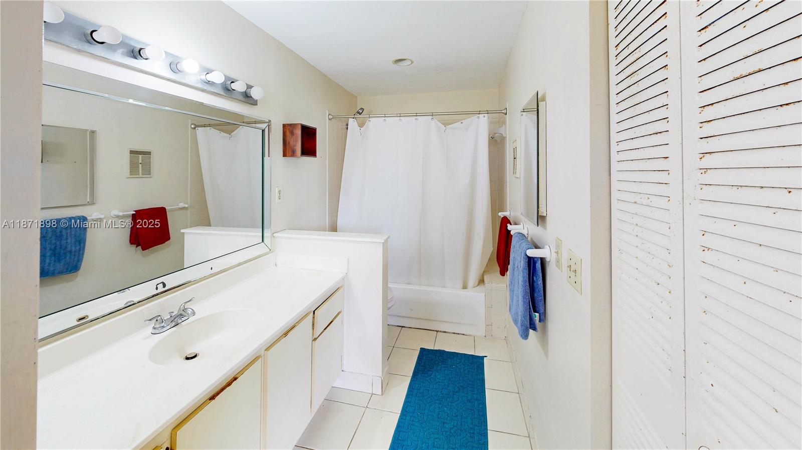 HAMMOCKS SEC 3 - Residential