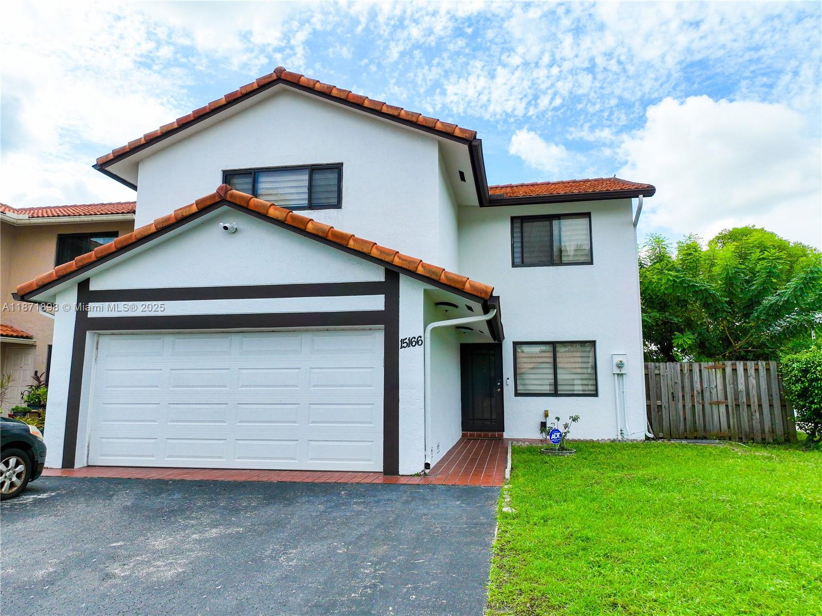 HAMMOCKS SEC 3 - Residential