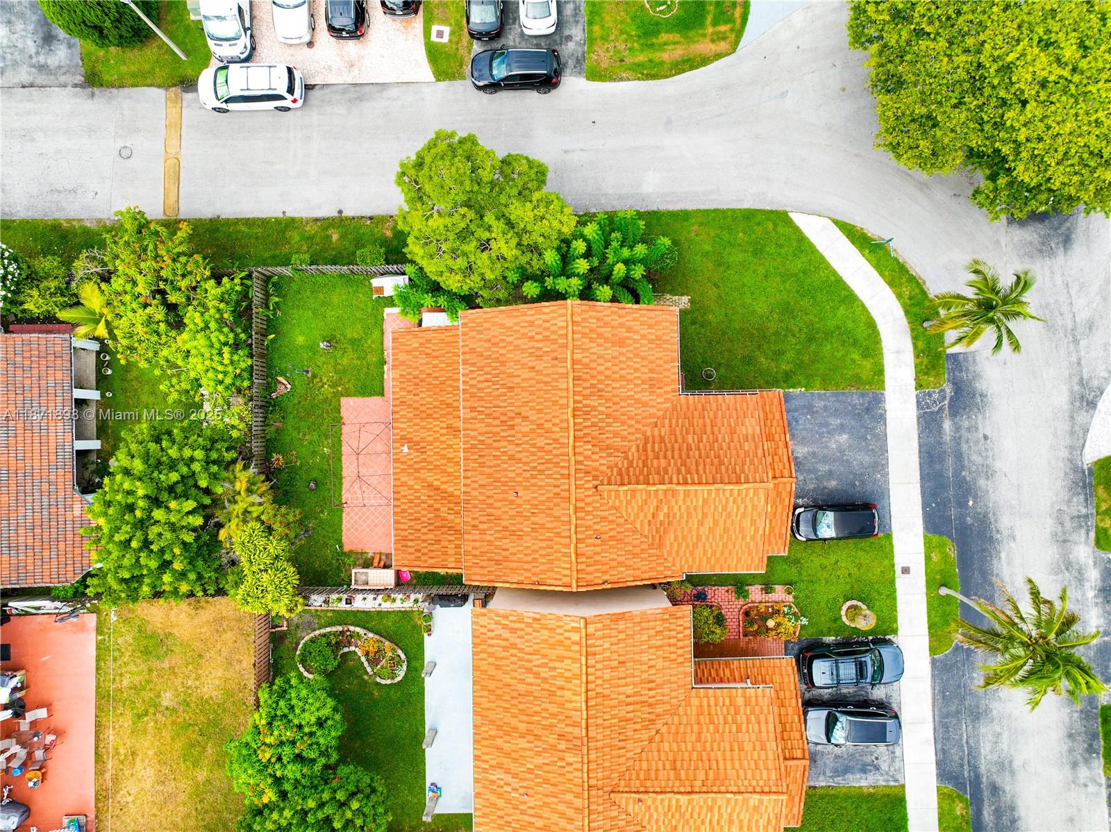 HAMMOCKS SEC 3 - Residential