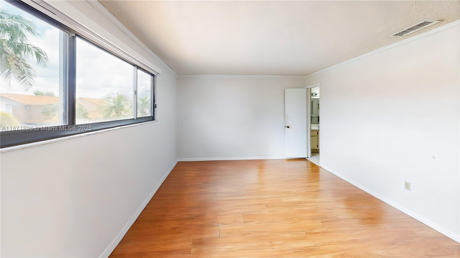 HAMMOCKS SEC 3 - Residential