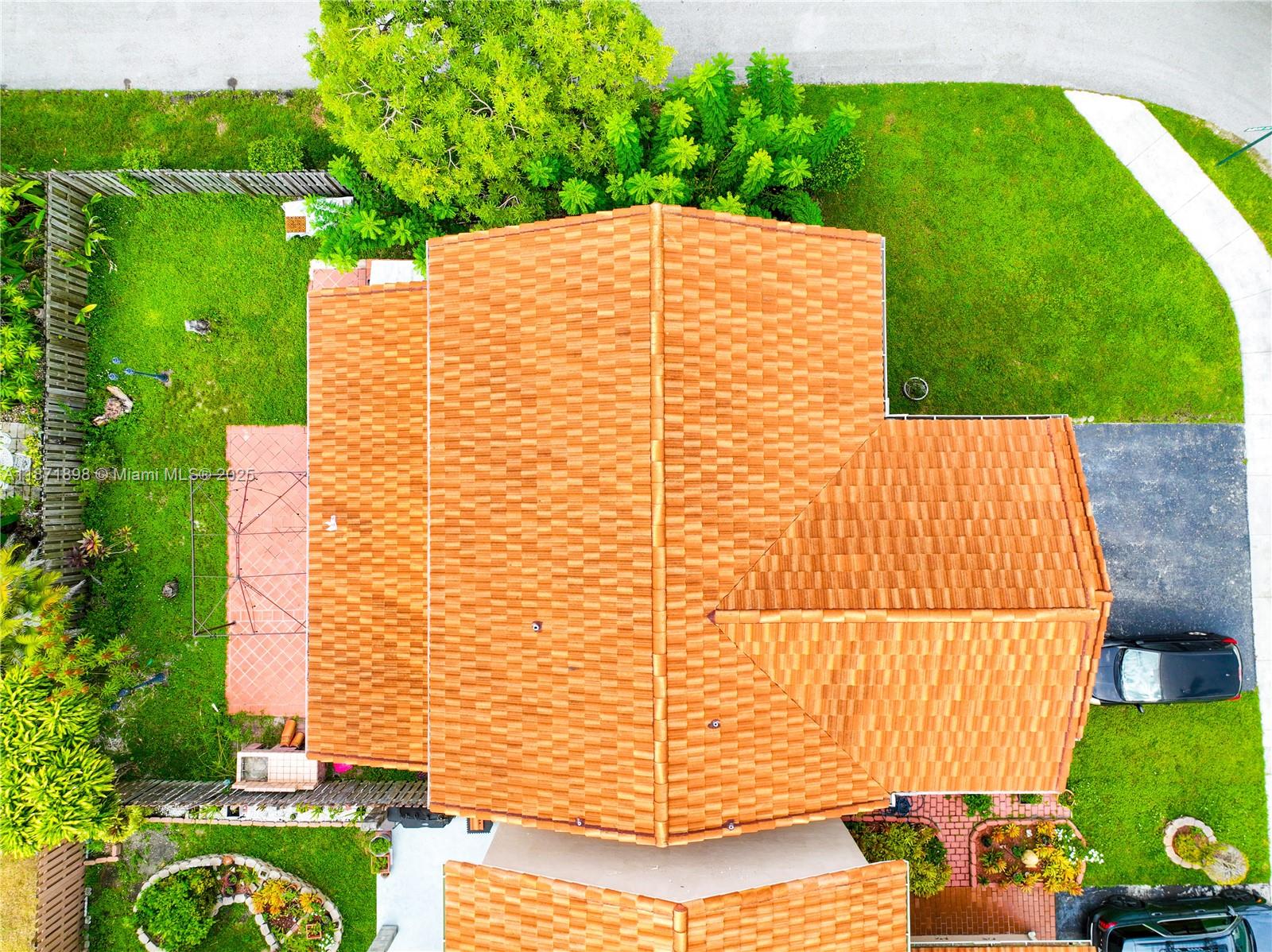 HAMMOCKS SEC 3 - Residential